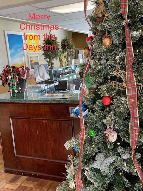 Days Inn By Wyndham Asheville West Candler Eksteriør bilde